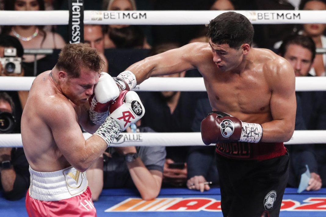 Dmitry Bivol Vence A Saúl "Canelo" Álvarez Y Conserva El Título ...